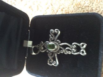 Sterling silver peridot cross pendant