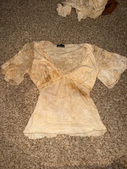 Wet Seal Cream Lace-Trim V-Neck Blouse size S vintage y2k