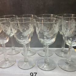 Set of (8) Beautiful Crystal Brookdale Vintage 1960s Libbey Cocktail Glasses. Excellent Condition.
