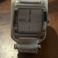 Vans Off The Wall Stainless Steel LeatherMens Watch 