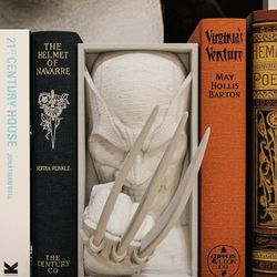 Wolverine Marvel Monster Fantasy Bookend Horror Book Nook