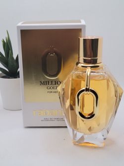 Rabanne 

Million Gold for Her Eau de Parfum 

3 fl ⭐️(2 available)