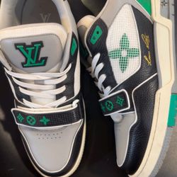 Pre-Owned Louis Vuitton Trainer Sneakers Size 10
