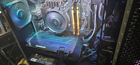 HP Omen 30L Gaming Desktop - Ryzen 5 5600G, RTX 2060, 16GB RAM, 750gb storage