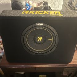Kicker 10” CompC Enclosure 