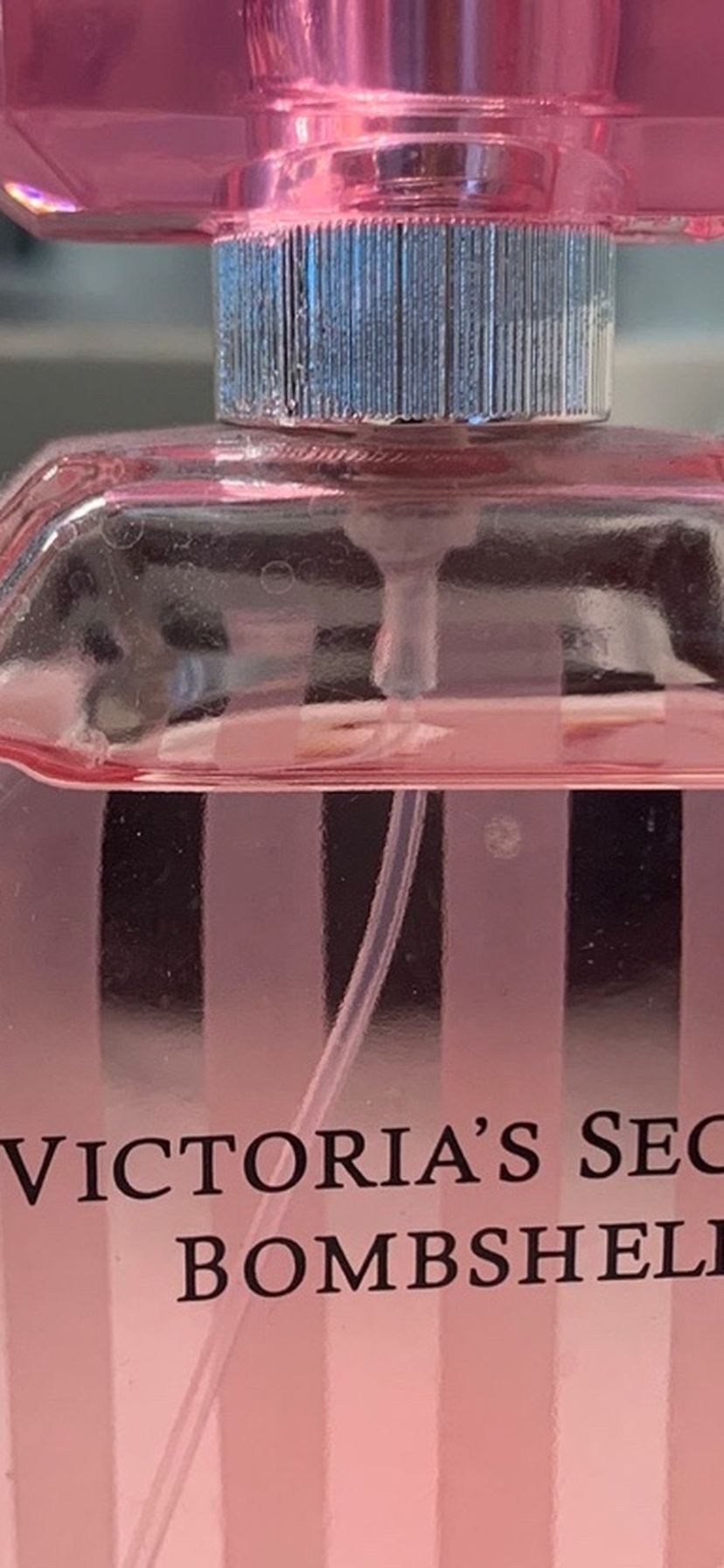 Victoria’s Secret Bombshell -OAKLEY