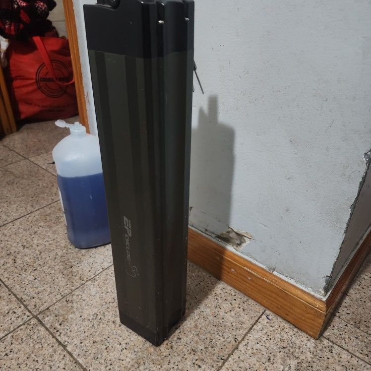 Arrow 10 Battery 
