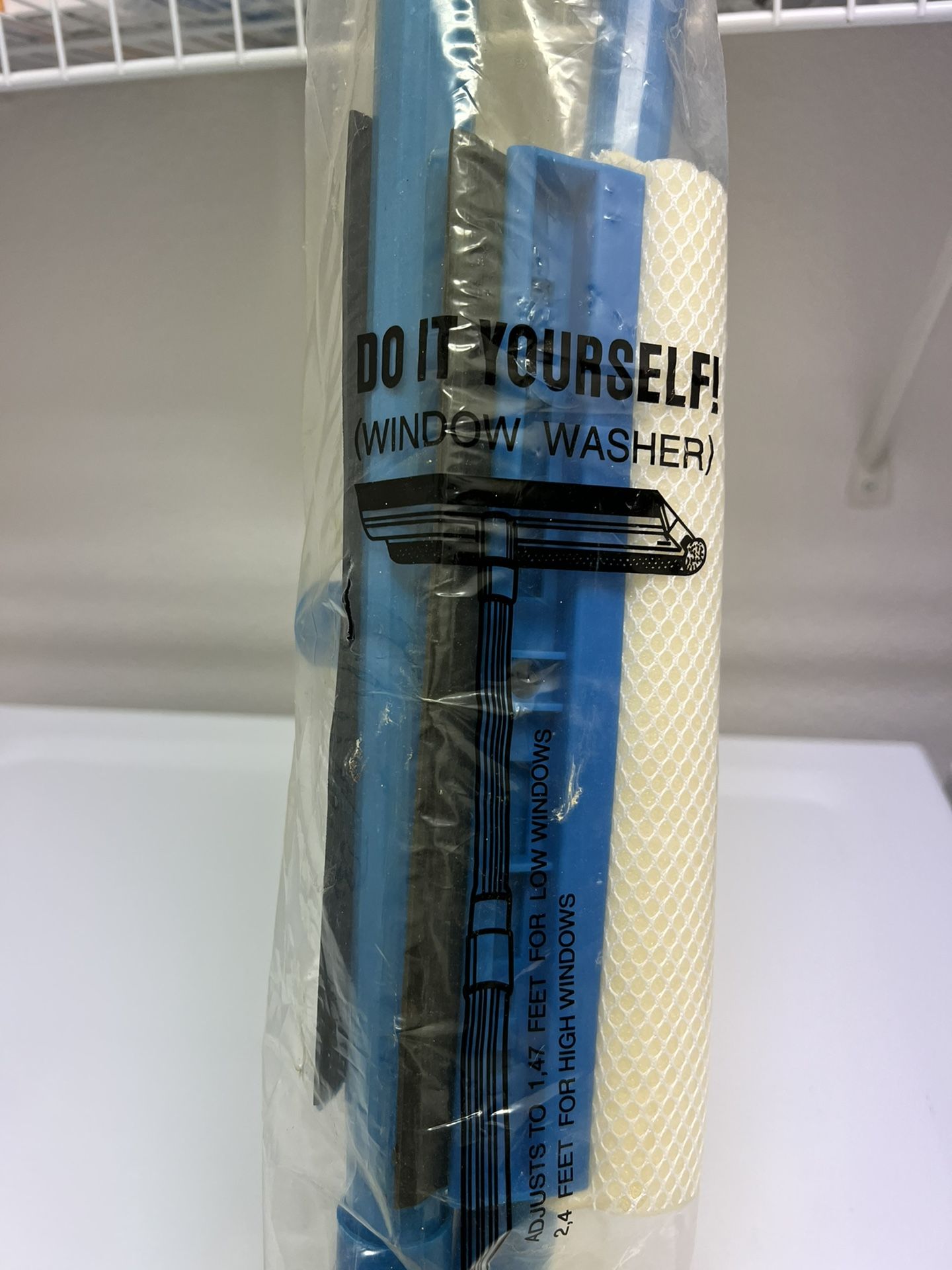 Do-It-Yourself 2 Pack Window Sponge And Squeegee