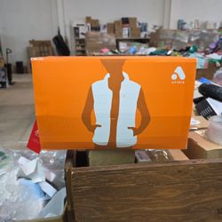 AVIDIA Heated Vest- Medium Size 