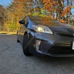 Toyota prius 2012
