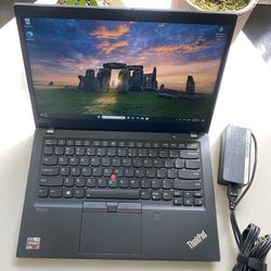 Lenovo ThinkPad T14s 14” Touchscreen Ryzen 7/32GB/1TB