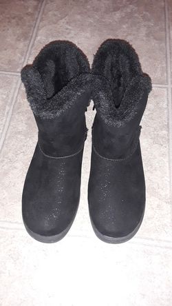 Girls Boots size 2