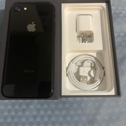 iPhone 8 256g Factory Unlock Like New 