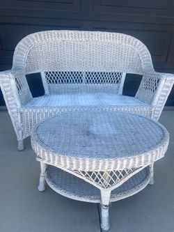 Wicker set