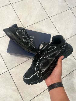 Brand new Dior b30 shoes size:8-9-10-11 fully reflective & customer pics provided
