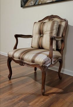 Thomasville accent chair