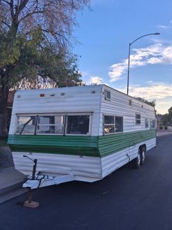 1976 Skyline Nomad travel trailer
