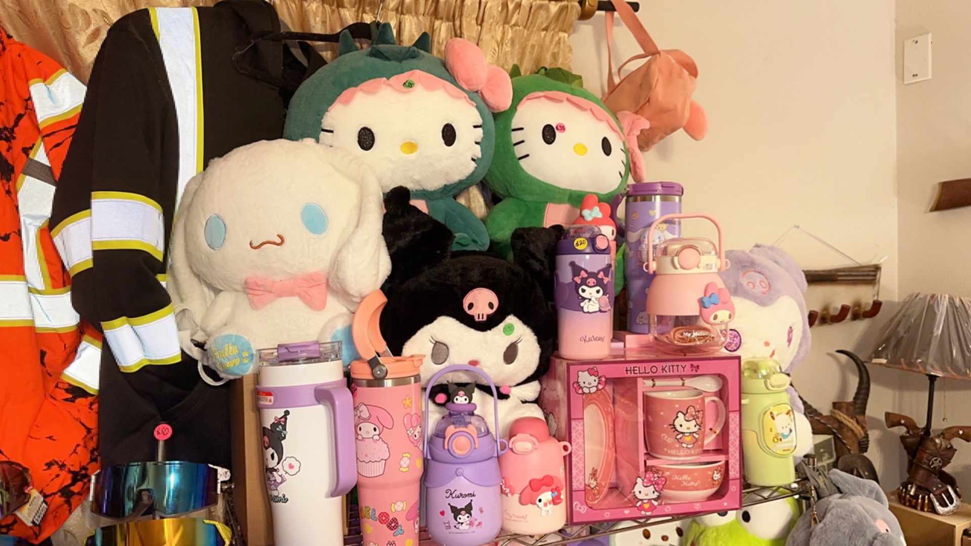 Hello Kitty Accessories Backpack Purses Thermos 