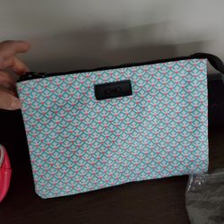 Jojo Make Up Bag  Like New