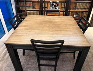 COUNTER HEIGHT DINING ROOM TABLE WITH 4 CHAIRS