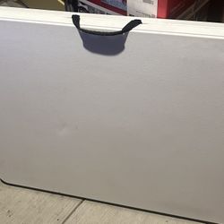 8 Feet Long Table It’s good condition 