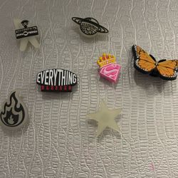 Croc charms
