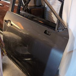 FREE FREE FREE COME PICK UP. HAVE 7 HOODS AS WELL