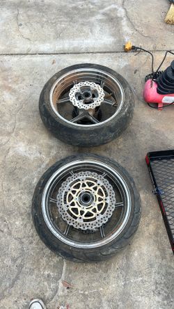Street bike oils