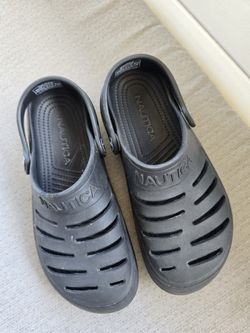 Size 4 Youth Nautica