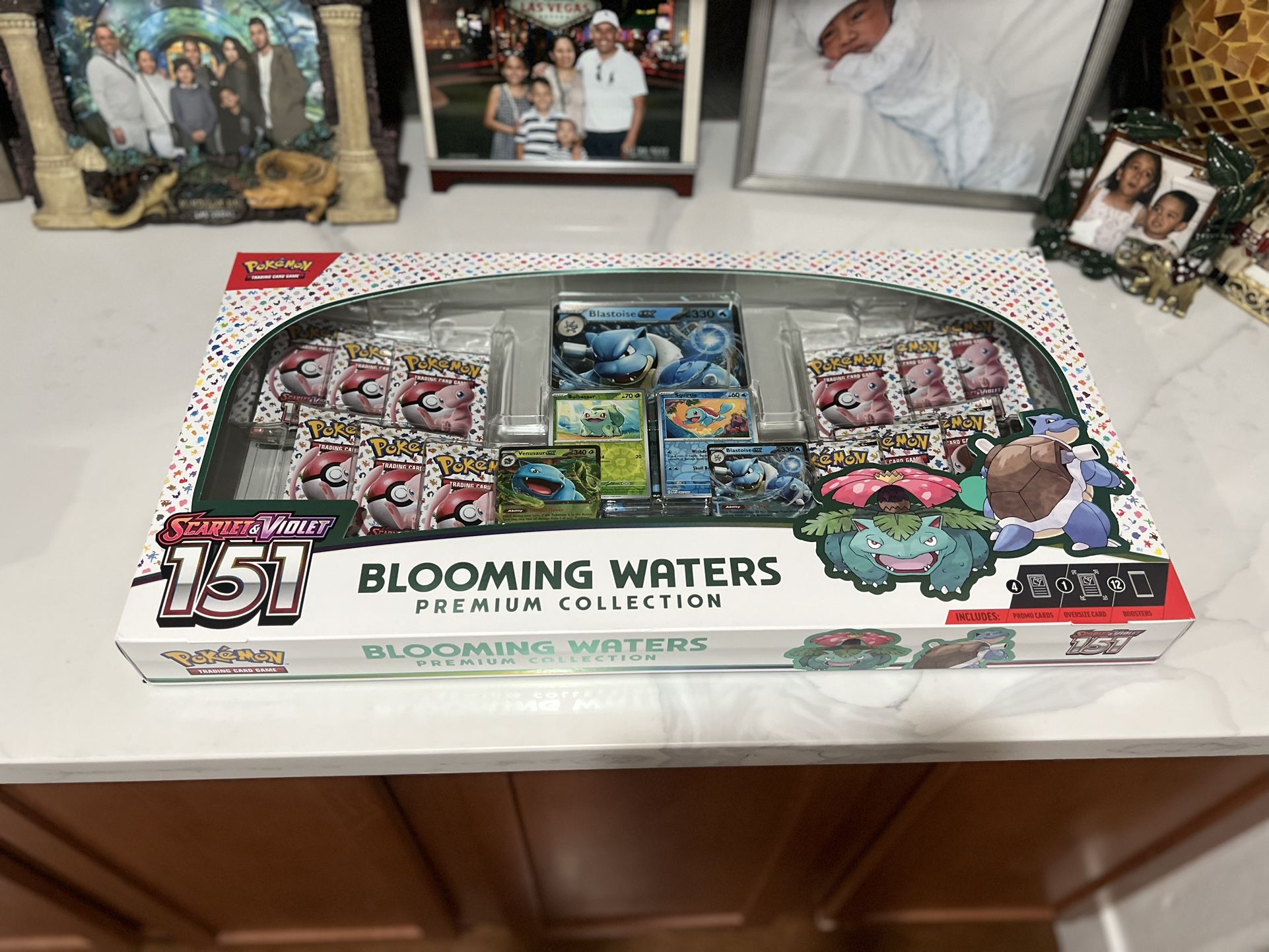Pokemon Trading Card Game: Blooming Waters Premium Collection