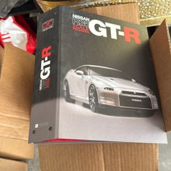  Incomplete Set Of GT-R R35 Scale Model 1:8 Version 