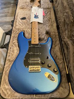 Fender Mod Shop HSS Stratocaster – Mystic Lake Placid Blue – Mint – Custom Build