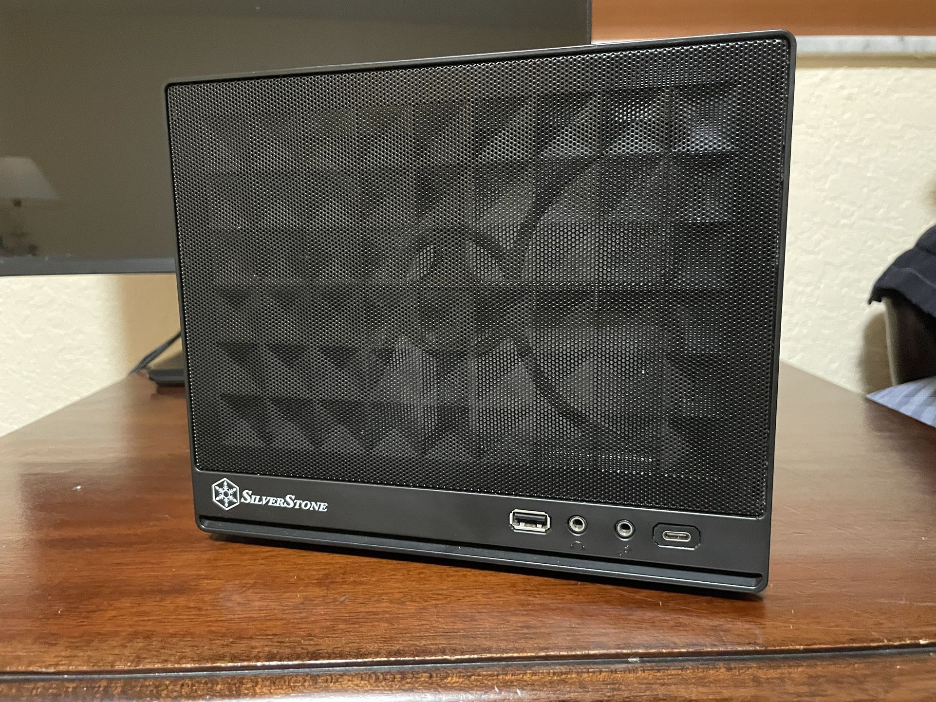 Gaming PC - AMD AM4 - Small Form Factor PC