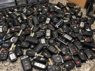 Car Keys for Many Vehicles