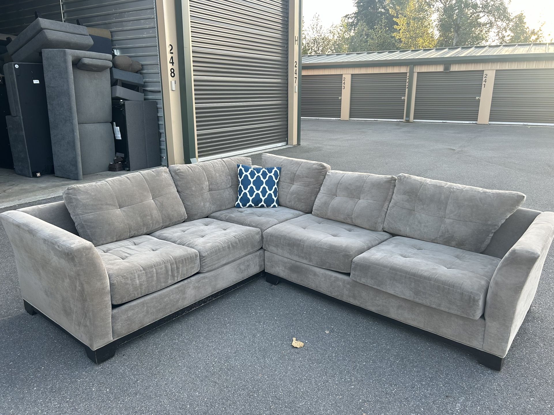 Sectional couch