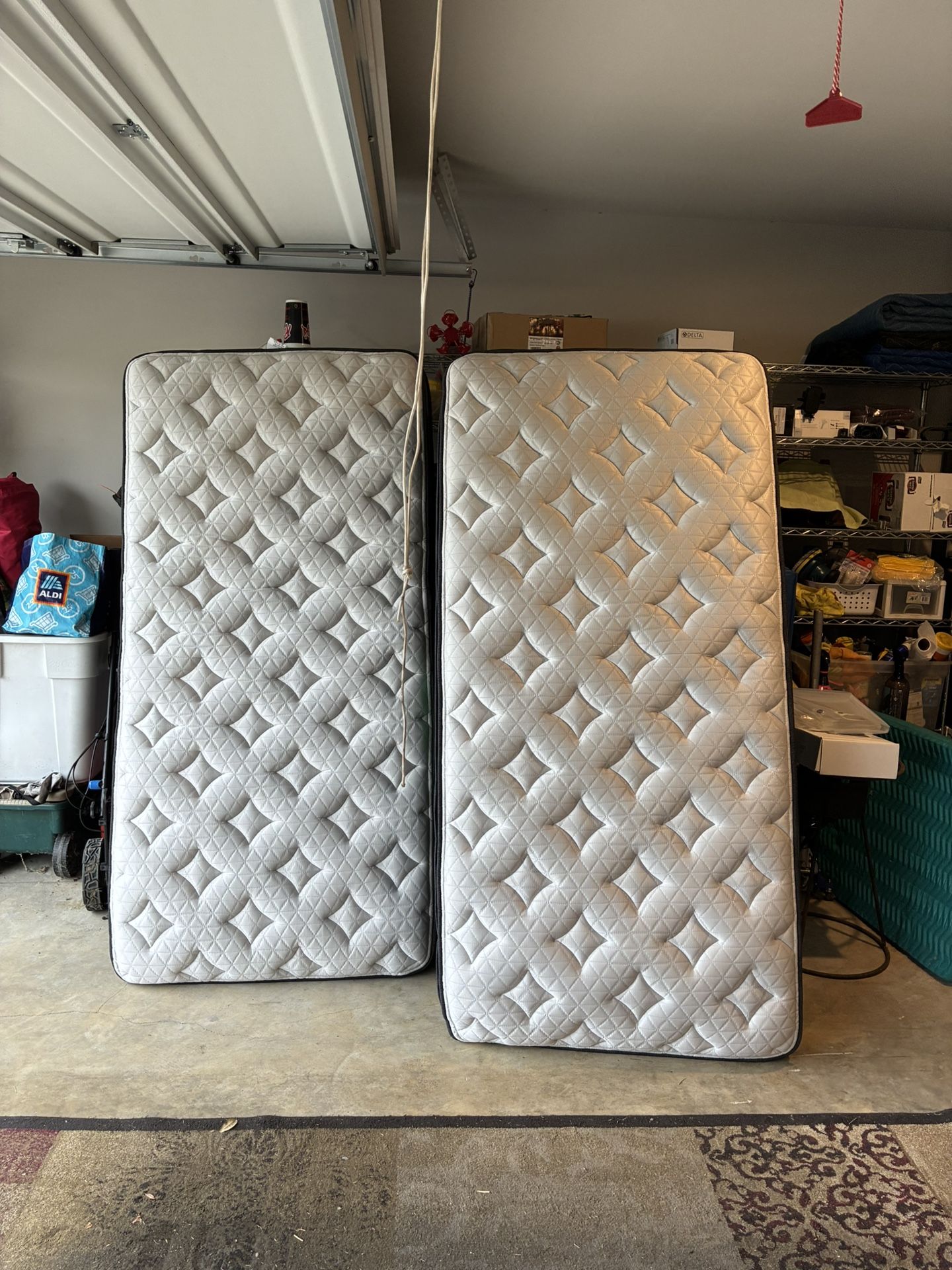 Twin XL - Helix Midnight Luxe Hybrid Mattress