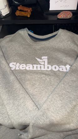 Steamboat crewneck