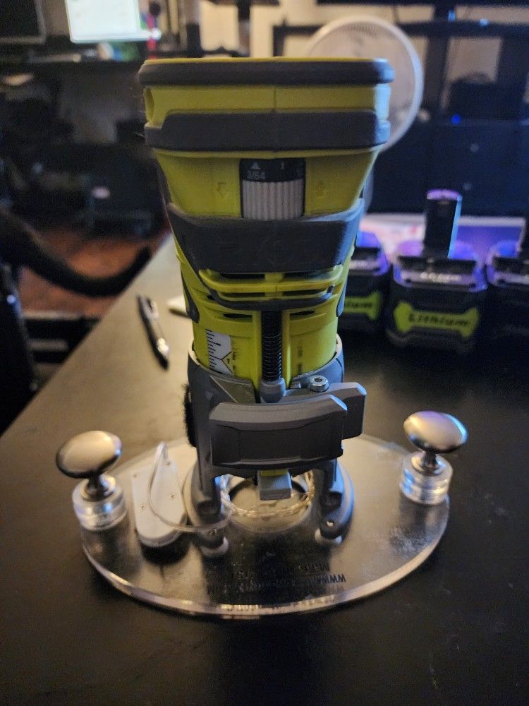 Ryobi 18v Compact Router
