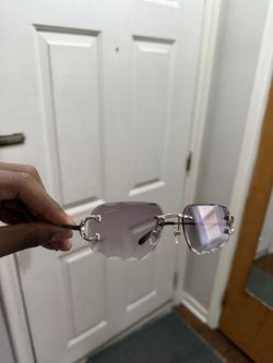 Photochromic Sunglasses Crystal Clear to Dark Diamond Cut Rimless