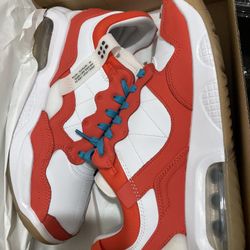 Jordan Max Size 11