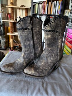 Distressed Western Cowboy Boots with Whipstitch Detail