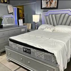 ✨ Silver Modern Bedroom Set with LED Lights - Elegant and Complete ✨ Ask For Price