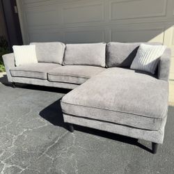 Gray Living Spaces Sectional Couch Sofa
