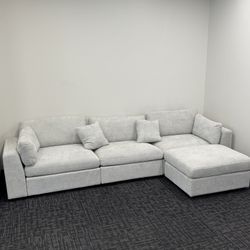 Ottoman And Couch 🛋️ Brand New In Box 📦 Available in 3 Colors Free Local Drop off 