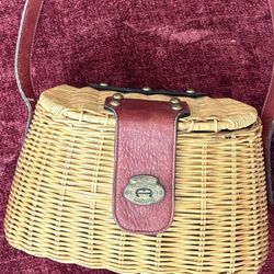 Vtg Etienne Aigner Wicker Fishing Creel Basket Purse Red Leather Strap Clasp