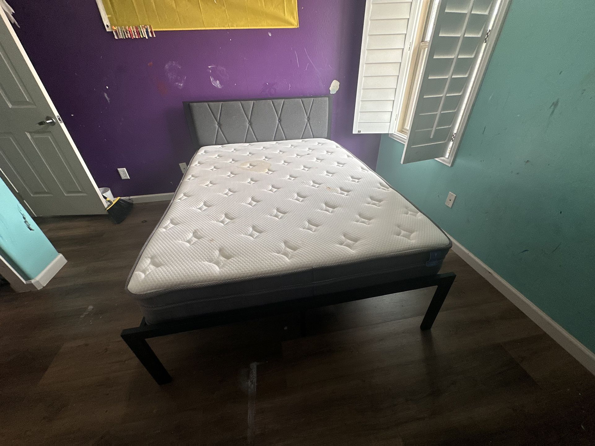 Full size bed frame No Mattress