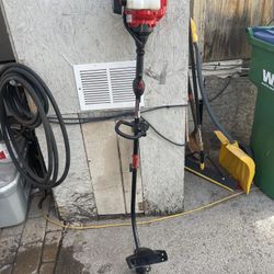 Troy-Bilt TB22 2-cycle string trimmer