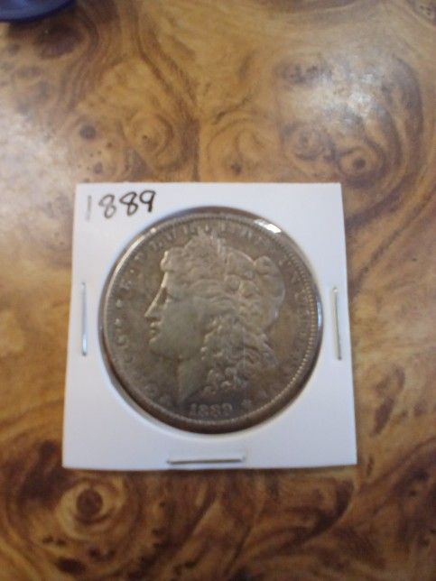 1889 MORGAN SILVER DOLLAR