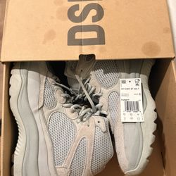 Yeezy DSRT BOOT 10