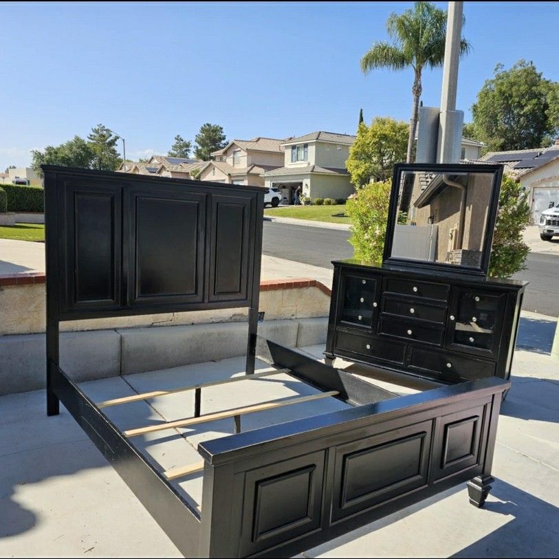 Bedroom Set